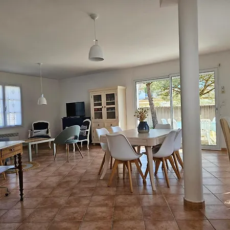 Maisonnette confortable 7 pers, accès direct plage - FR-1-476-237